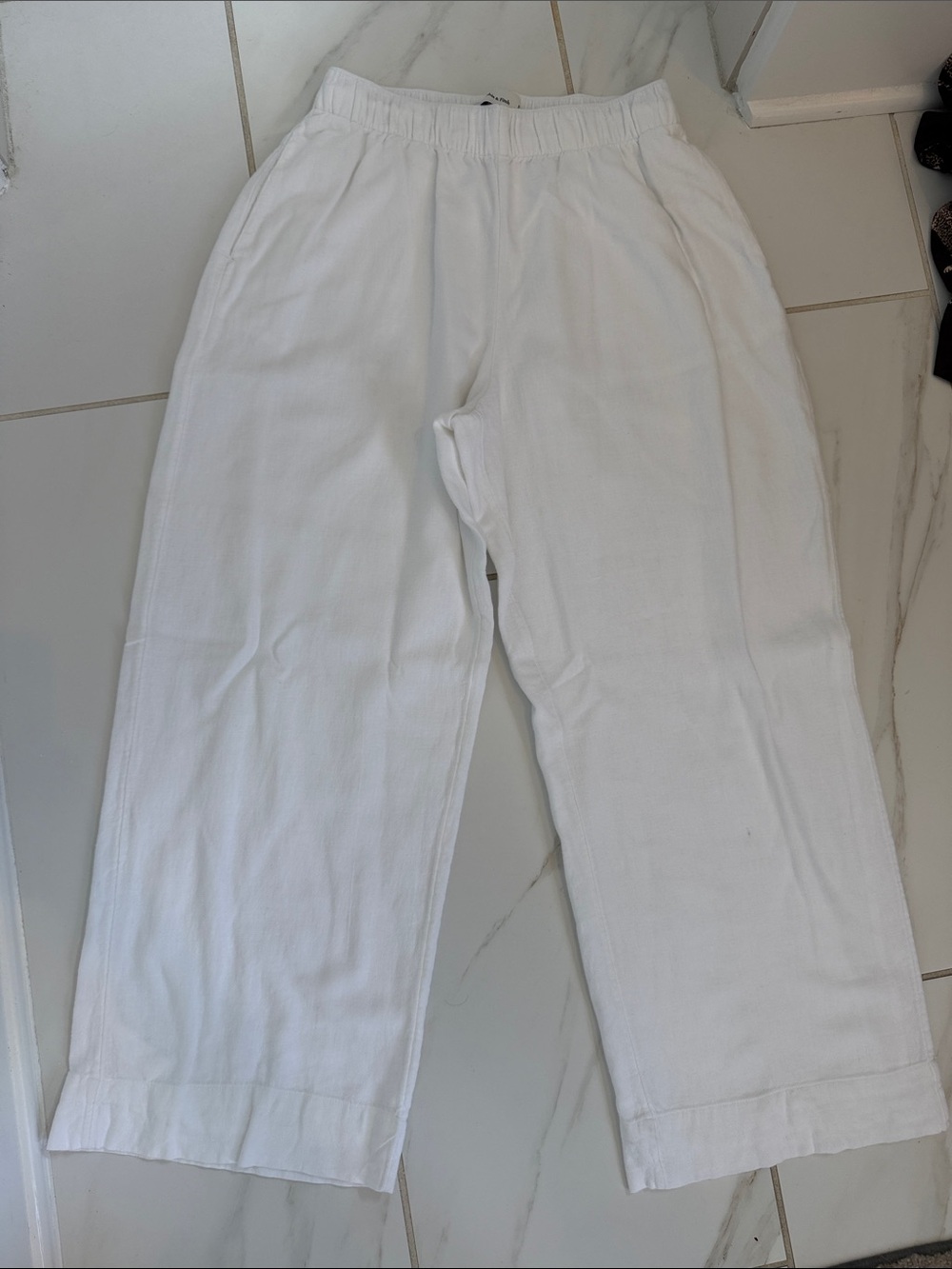 Abercrombie and Fitch elastic linen wide leg pants